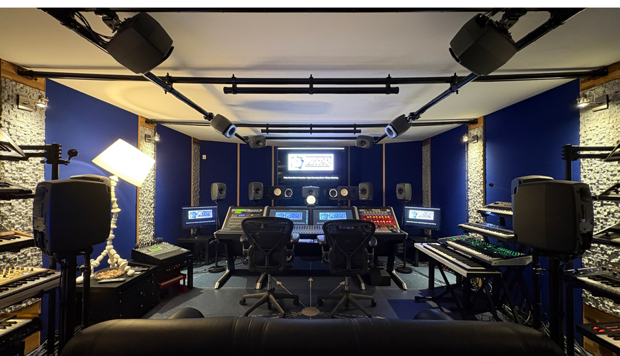 Photo Control Room center for index page