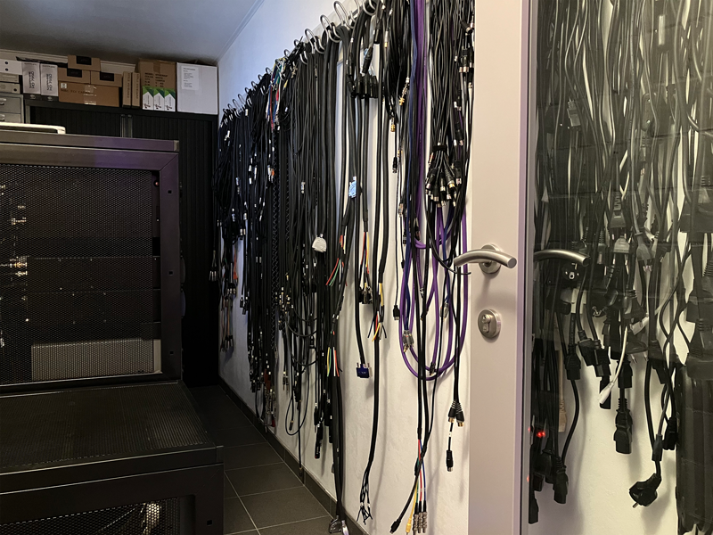 Photo Machine Room