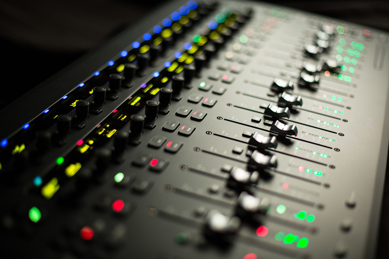 Photo AVID S3 Control Surface Close-up