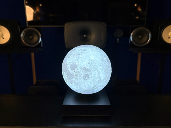Photo of Smart Moon Lamp